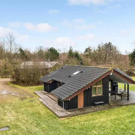 Amazing In With Kitchen Holiday home *