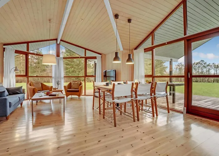 Сasa de vacaciones Amazing In With Kitchen